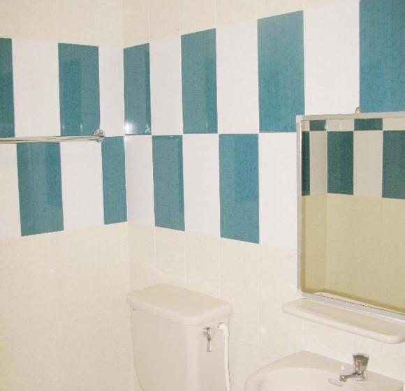 בית מלון כפרי Kinabalu