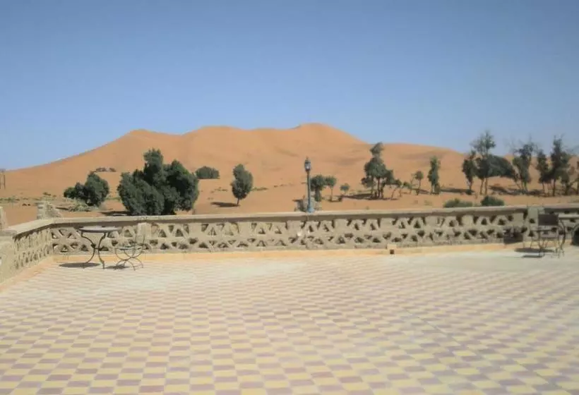 هتل Les Portes Du Desert