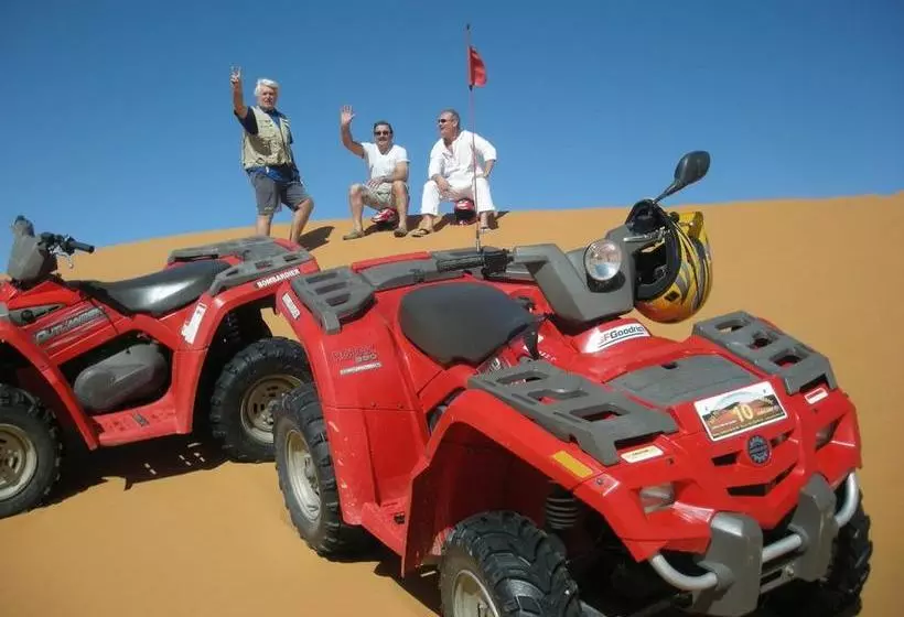 هتل Les Portes Du Desert