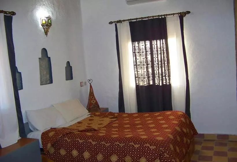 هتل Les Portes Du Desert