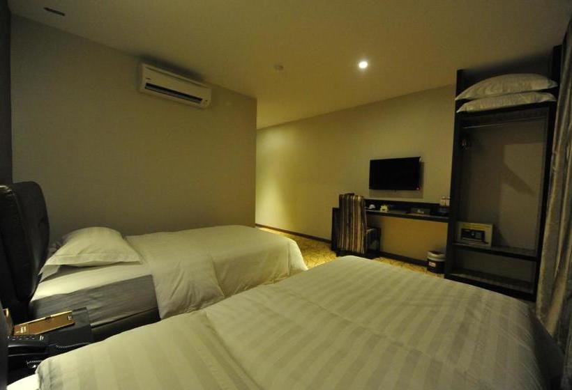 בית מלון כפרי Milano