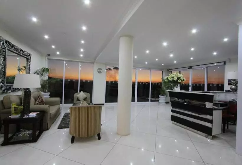Hotelli Regal Inn Ballito