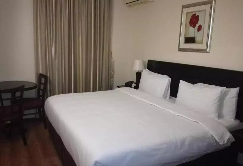 Hotelli Regal Inn Ballito