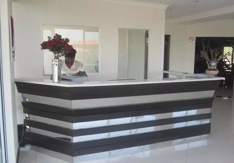 Hotelli Regal Inn Ballito