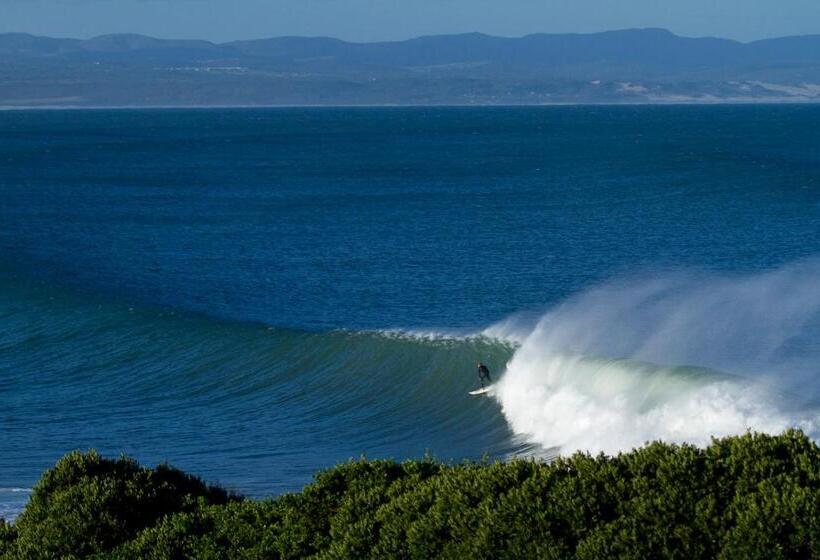 Hotelli Shaloha Guesthouse On Supertubes