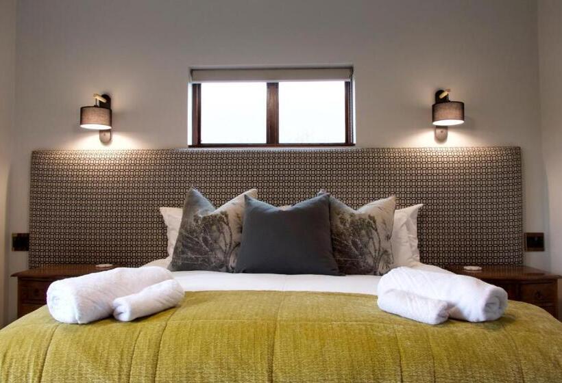 Hotelli Shaloha Guesthouse On Supertubes