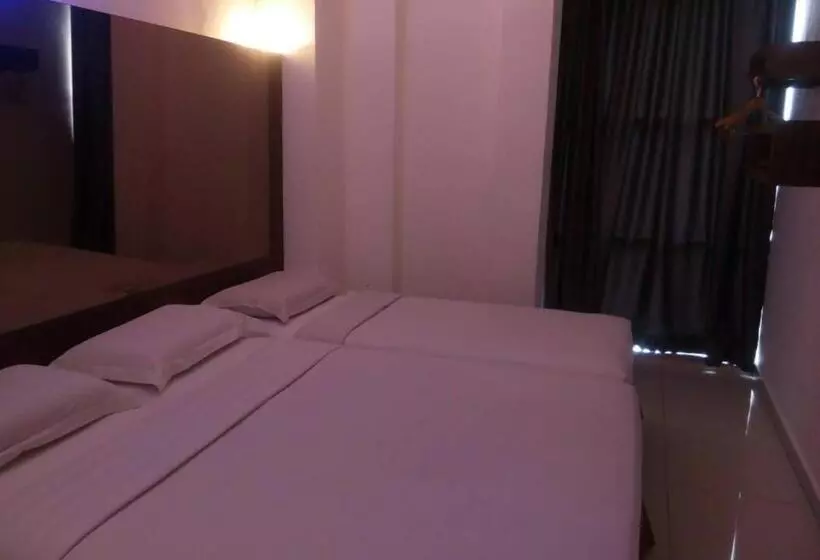 Motel Dream