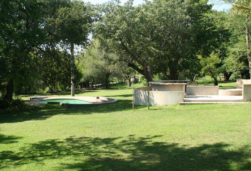 리조트 Marepe Country Lodge