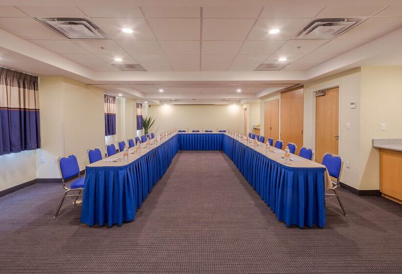 Microtel Inn & Suites By Wyndham Culiacan