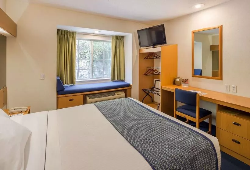 Microtel Inn & Suites By Wyndham Culiacan