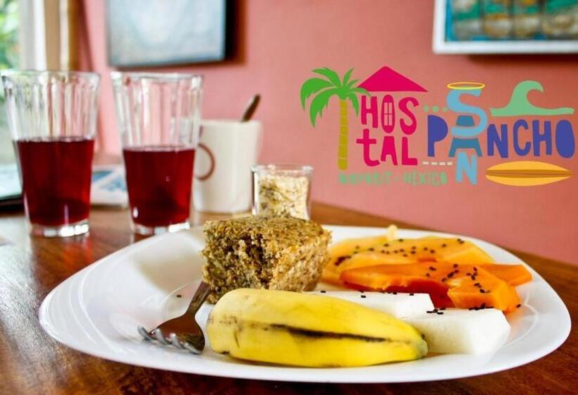 ユースホステル Hostal San Pancho