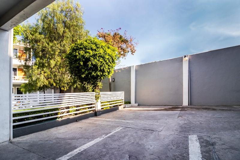 Collection O Hotel Mango,six Flags Hurricane Harbor Oaxtepec