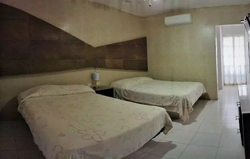 ホテル Laguna Inn
