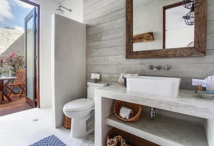 Szálloda Lula Seaside Boutique