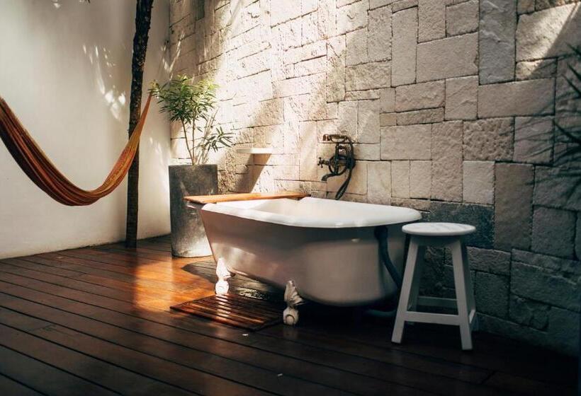 Szálloda Lula Seaside Boutique