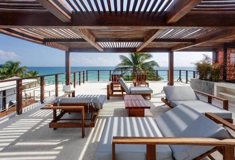 Szálloda Lula Seaside Boutique