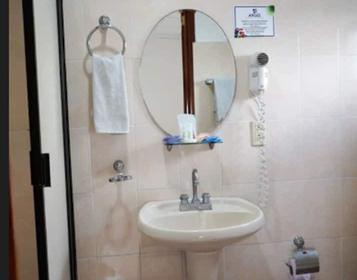 هتل & Suites Arges Centro Chetumal