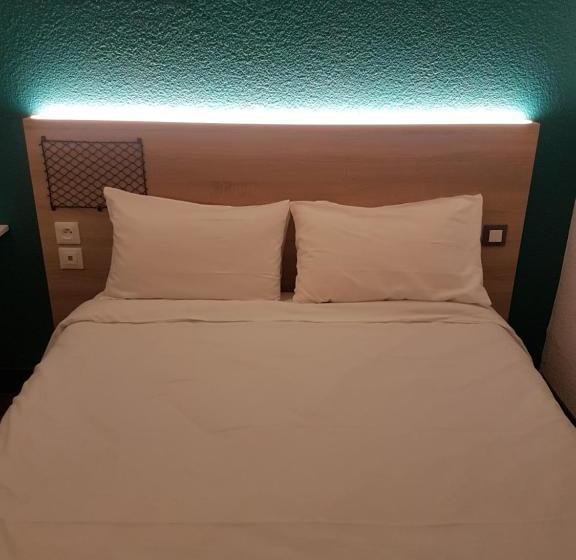 هتل F1 Lyon Saint Priest