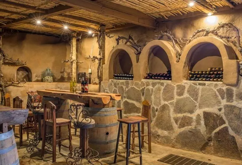 Terra Del Valle Bed & Breakfast