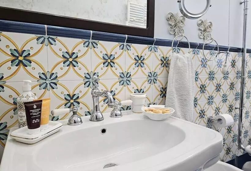 Aamiaismajoitus (B&B) A Casa Del Farmacista