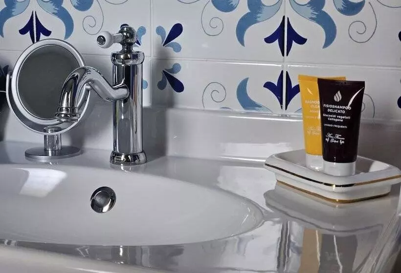 Aamiaismajoitus (B&B) A Casa Del Farmacista