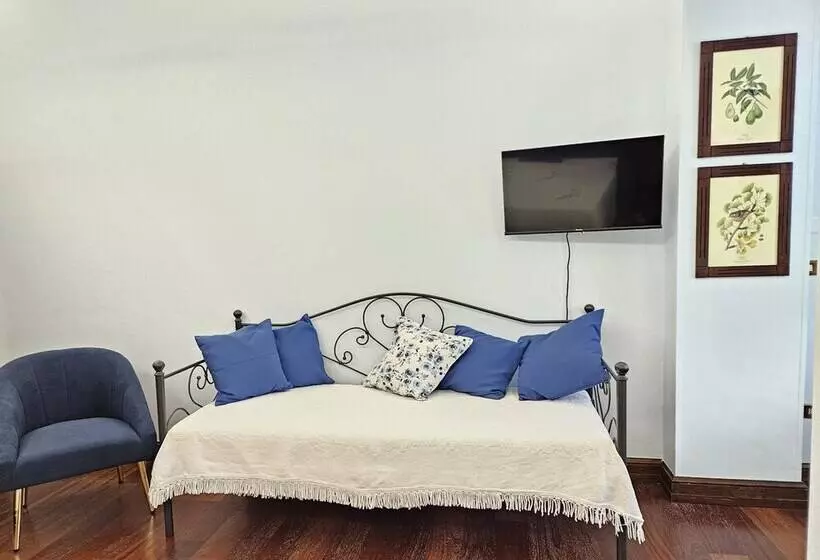 Aamiaismajoitus (B&B) A Casa Del Farmacista