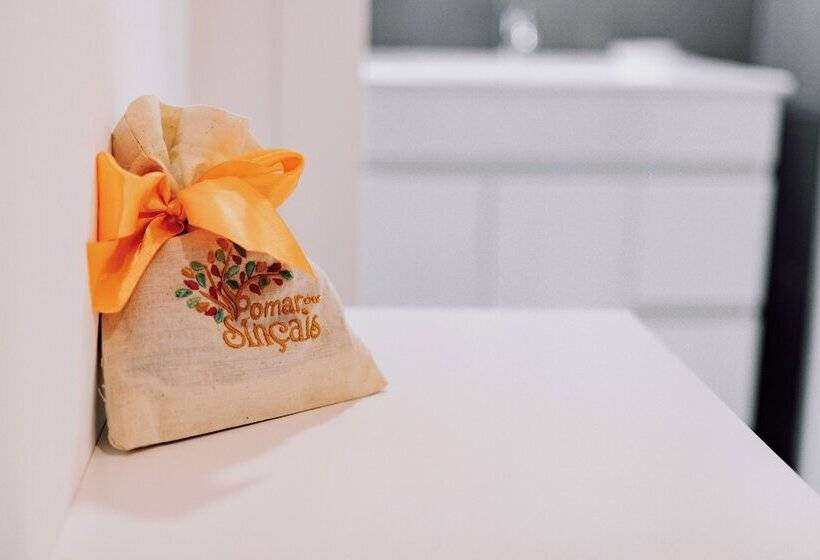 تختخواب و صبحانه Quinta Dos Sinçais