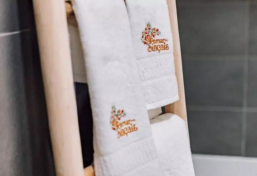 تختخواب و صبحانه Quinta Dos Sinçais