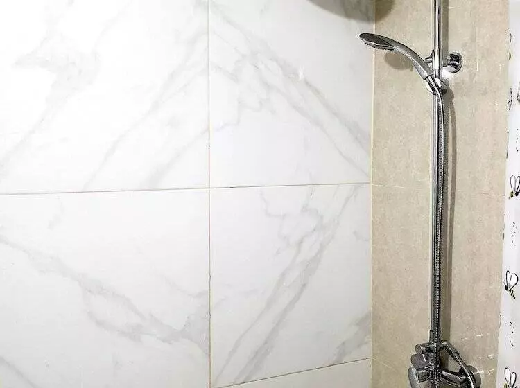 پانسیون Cozy Apartment Greenwood