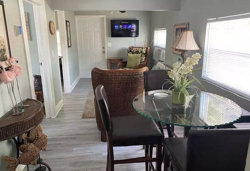 Majatalo Mango Beach Retreat