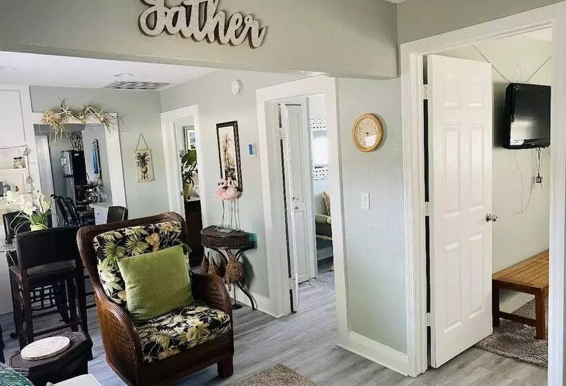 Majatalo Mango Beach Retreat