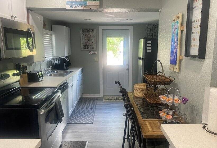 بنسيون Mango Beach Retreat