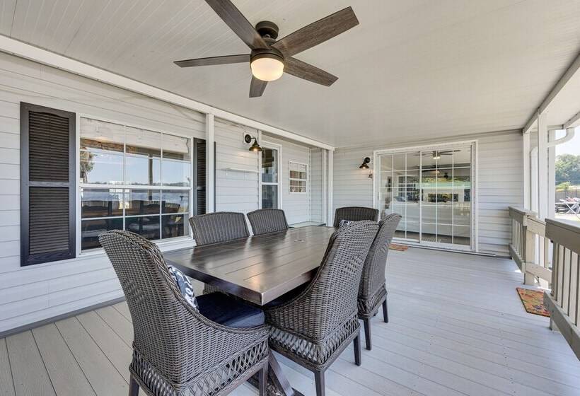 St Augustine Home W/ Dock & Lift On St Johns River