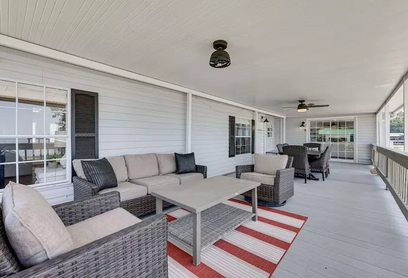 St Augustine Home W/ Dock & Lift On St Johns River