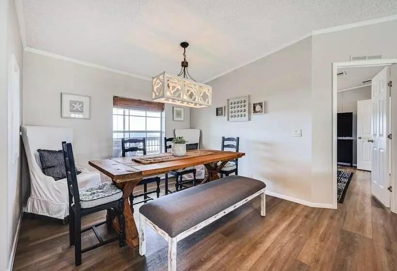 St Augustine Home W/ Dock & Lift On St Johns River