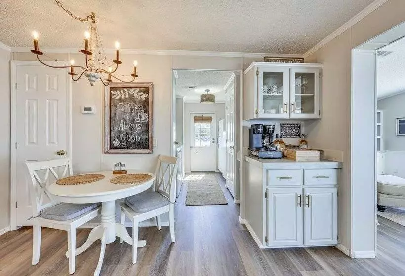 St Augustine Home W/ Dock & Lift On St Johns River