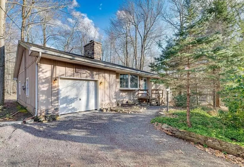 Game Room & Fire Pit: Chic Pocono Pines Home!