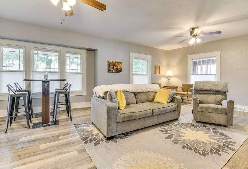 Cozy Anna Home Near Southern Illinois Attractions!