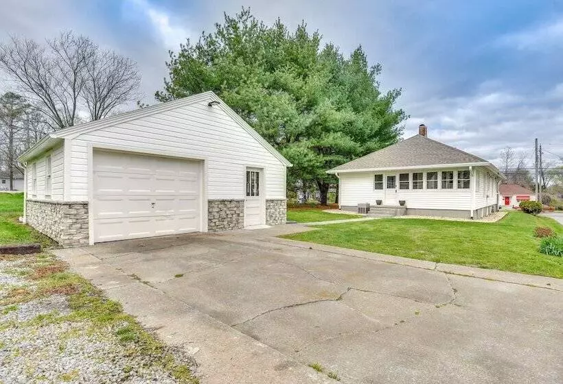 Cozy Anna Home Near Southern Illinois Attractions!