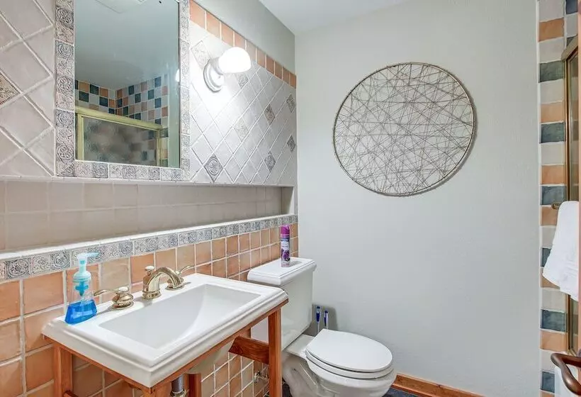 Family Home W/ Indoor Pool ~ 2 Mi To Elkhart Lake!