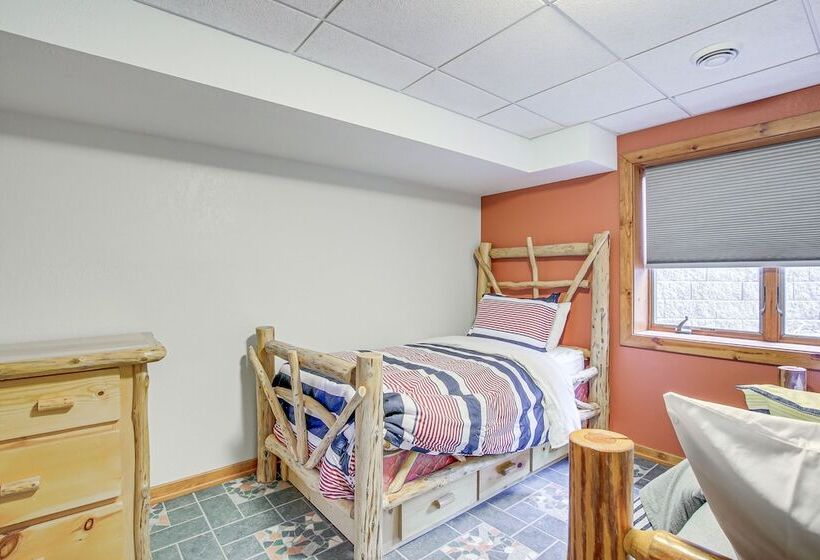 Family Home W/ Indoor Pool ~ 2 Mi To Elkhart Lake!