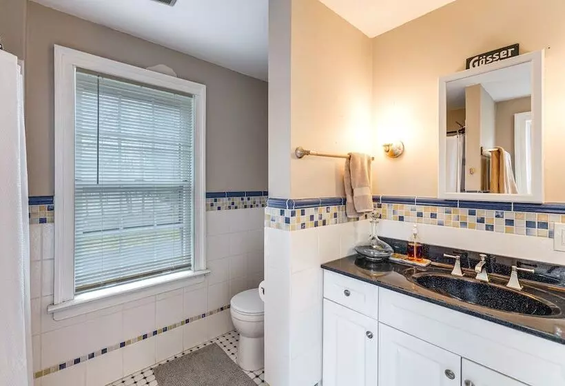 Historic Connecticut Home W/ Grill & Spacious Yard