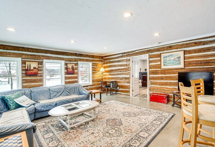 Home W/ Fireplace < 1 Mi To Peninsula State Park!