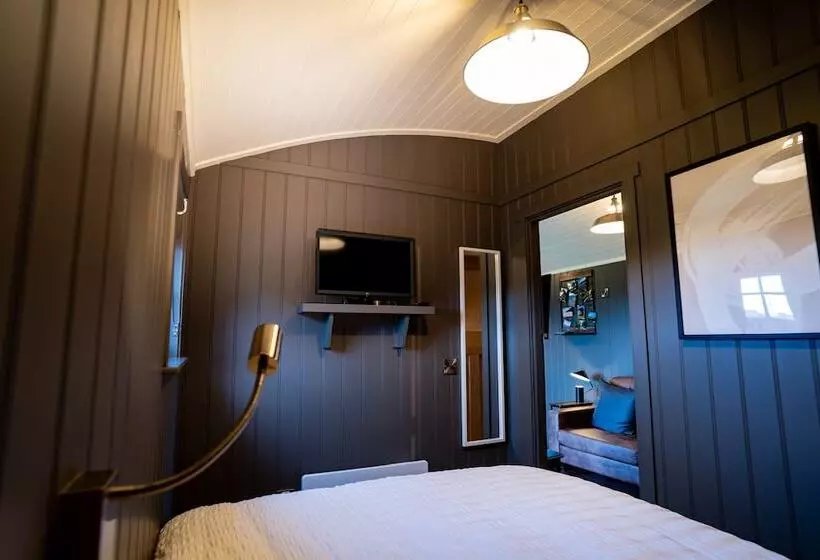 Hotelli Charming Lodge In Limavady