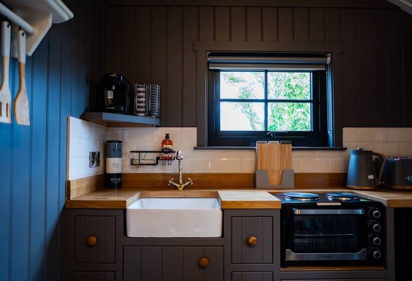 ホテル Charming Lodge In Limavady