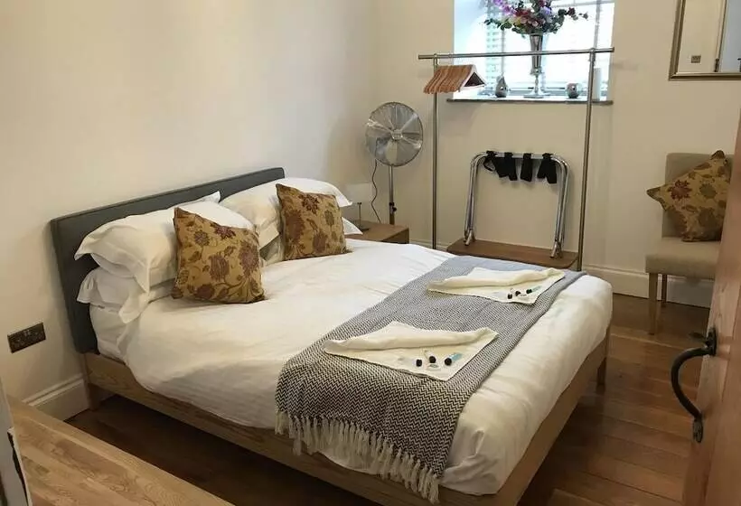 Maaseutuhotelli 2 Bed Barn Alton Towers Chatsworth Polars Peaks