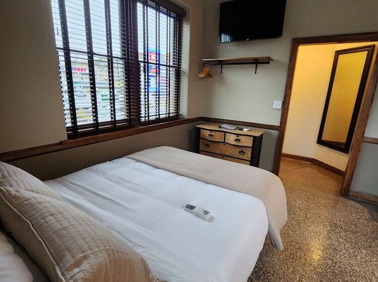 호텔 The Lodge Luxury Suites