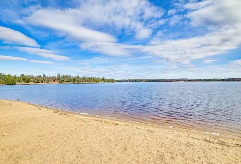 Merrillan Cabin W/ Fire Pit < 1 Mi To Lake Arbutus