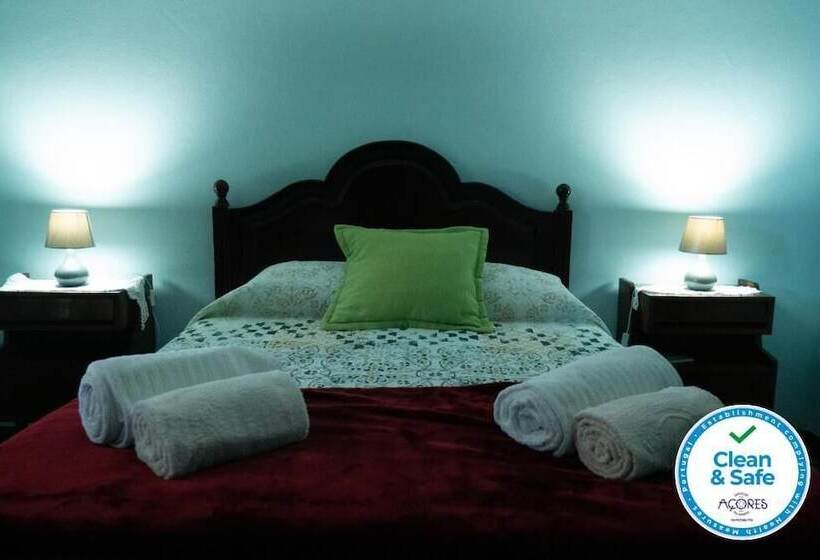 펜션 Cordeiro S House