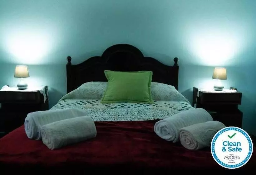 ペンション Cordeiro S House